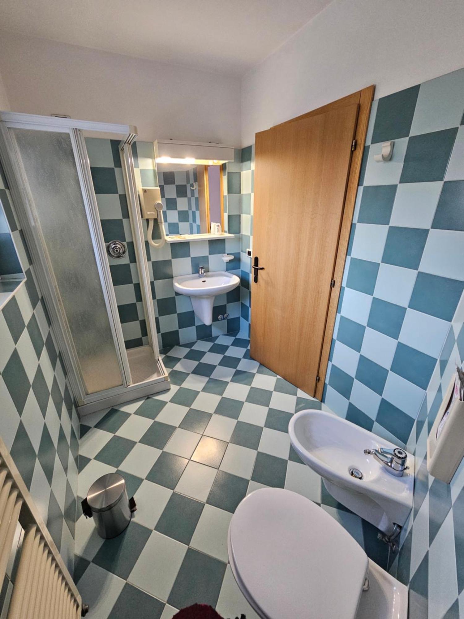 Hotel Ideal Sarche di Calavino Buitenkant foto